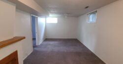 Shaganappi – 2 bedrooms, 1 Bath with Street Parking