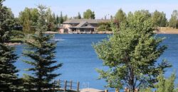 Lake Chaparral- Beautiful 3 bedrooms/ 2.5 bath End Unit TH with Garage & all Lake Acces