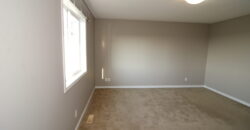 Airdrie- 3 Bedrooms+Den/2.5 Bath MAIN SUITE with Double attached Garage