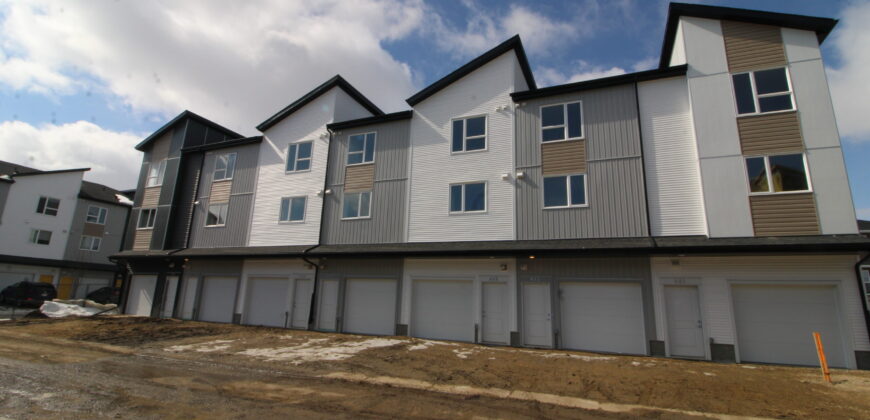 Redstone – Brand New 3 Bedroom, 2.5 Bath Townhouse with 1 Car Garage