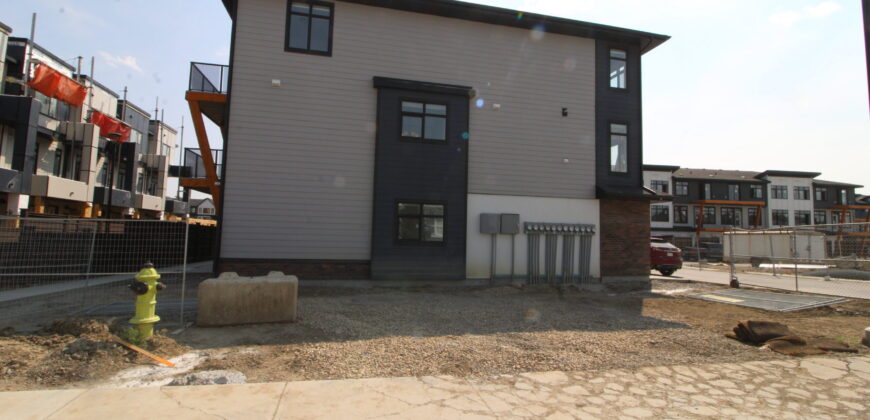 SETON- Brand new modern 3 Bedrooms/ 2.5Bath TOWNHOUSE with Single Attached Garage