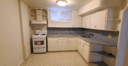 Shaganappi – 2 bedrooms, 1 Bath with Street Parking