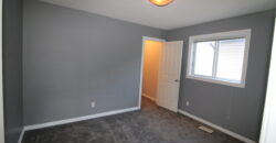 McKenzie Towne- MAIN SUITE-3BR+Bonus/2.5Bath, with Dbl. Detached Garage