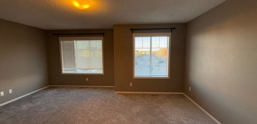 EVANSTON- Beautiful Modern MAIN Suite-3Br+2.5 Bath+Attached Dbl Garage