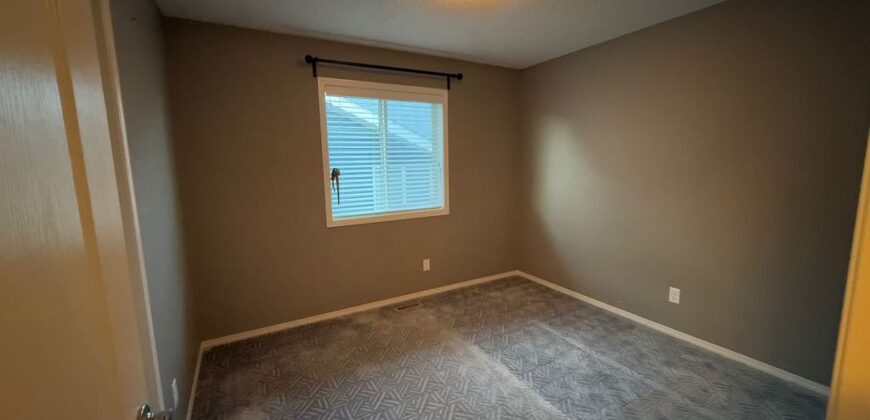 EVANSTON- Beautiful Modern MAIN Suite-3Br+2.5 Bath+Attached Dbl Garage