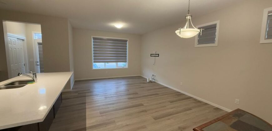 Cityscape – Main Floor 4Brs/2.5Bath with 2 Parking Pad