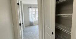 Wolfwillow- Beautiful 3Br/2.5Bath House in SE Calgary