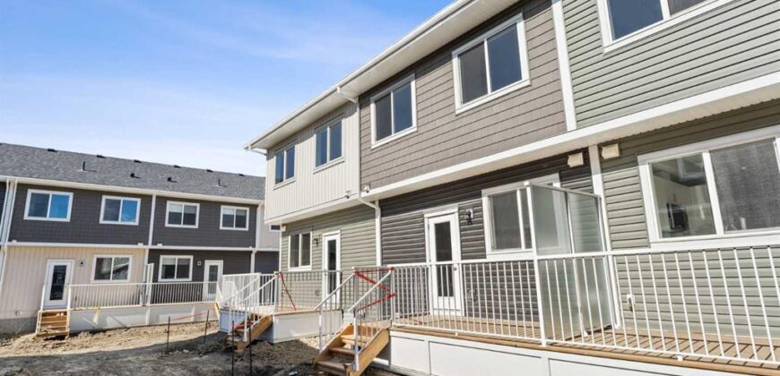 REDSTONE- Brand New 3 Bedrooms/2.5Bath Townhouse with Outside Parking