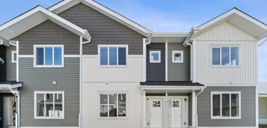 REDSTONE- Brand New 3 Bedrooms/2.5Bath Townhouse with Outside Parking