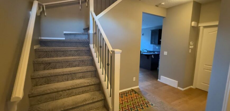 EVANSTON- Beautiful Modern MAIN Suite-3Br+2.5 Bath+Attached Dbl Garage