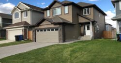 Evergreen- Beautifu 3Br/2.5Bath 2 storey Home With Dbl Attached Garage