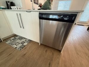 PHOTO 2025 10 03 05 15 10 3