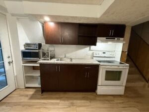 85f0dd2d 6119 44f3 8acc 2ef7bea0c2ab 1