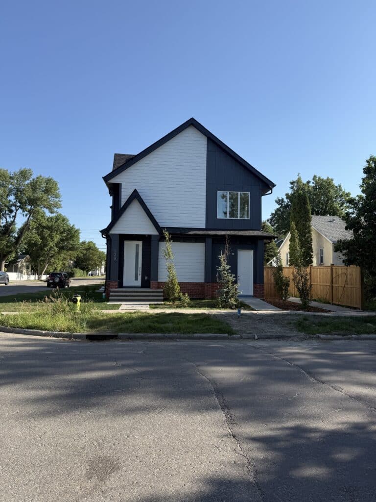 Brand new basement suite on 10 Avenue NE, Renfrew